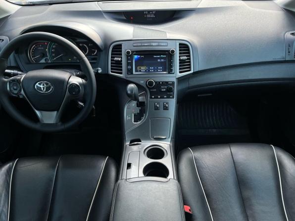 Toyota Venza I Рестайлинг с пробегом 2013 года, цена 1 830 000 рублей, 222974 км, внедорожник, Автокод Объявления