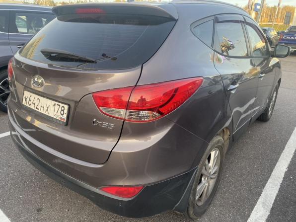 Hyundai ix35 I с пробегом 2011 года, цена 995 000 рублей, 220000 км, внедорожник, Автокод Объявления