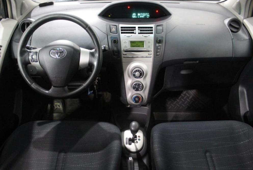 Toyota Yaris II Астрахань  - изображение 19