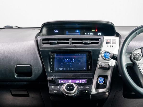 Toyota Prius Alpha I (ZVW40/41) Рестайлинг с пробегом 2014 года, цена 1 300 000 рублей, 194300 км, универсал, Автокод Объявления