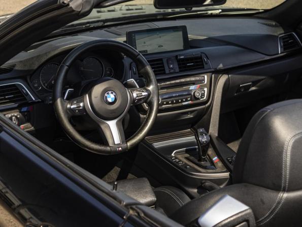 BMW 4 серии F32/F33/F36 Рестайлинг с пробегом 2018 года, цена 3 750 000 рублей, 110637 км, кабриолет, Автокод Объявления