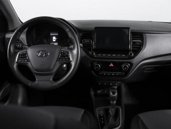 Hyundai Solaris II Рестайлинг с пробегом 2021 года, цена 1 850 000 рублей, 82285 км, седан, Автокод Объявления