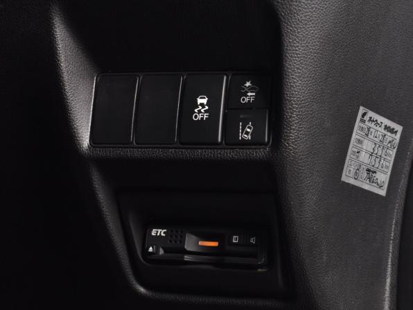 Honda Stepwgn V с пробегом 2016 года, цена 1 864 995 рублей, 117709 км, минивэн, Автокод Объявления