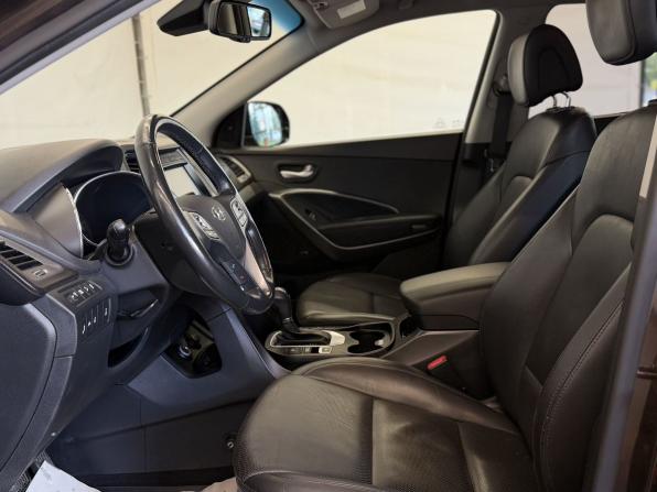 Hyundai Santa Fe III Рестайлинг с пробегом 2015 года, цена 2 050 000 рублей, 122000 км, внедорожник, Автокод Объявления