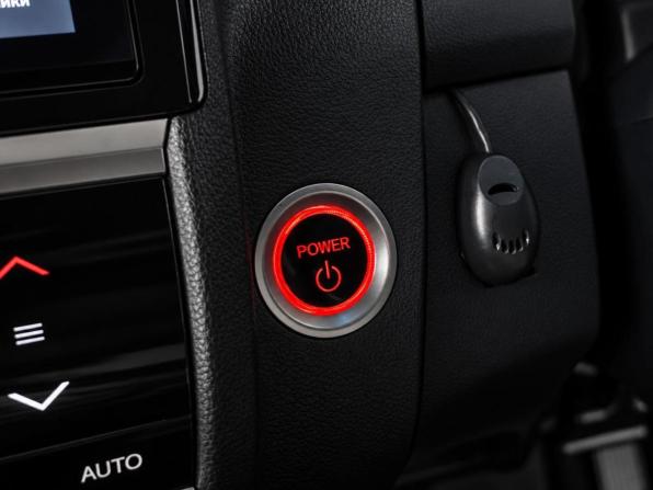 Honda Fit III Рестайлинг с пробегом 2018 года, цена 1 099 000 рублей, 183376 км, хэтчбек, Автокод Объявления