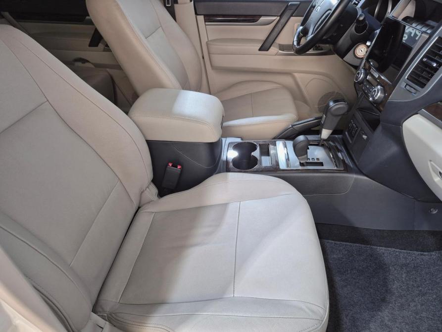 Mitsubishi Pajero IV Рестайлинг 2 Воронеж  - изображение 17