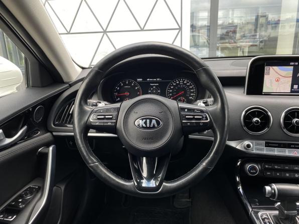 Kia Stinger I с пробегом 2018 года, цена 2 799 000 рублей, 73820 км, лифтбек, Автокод Объявления