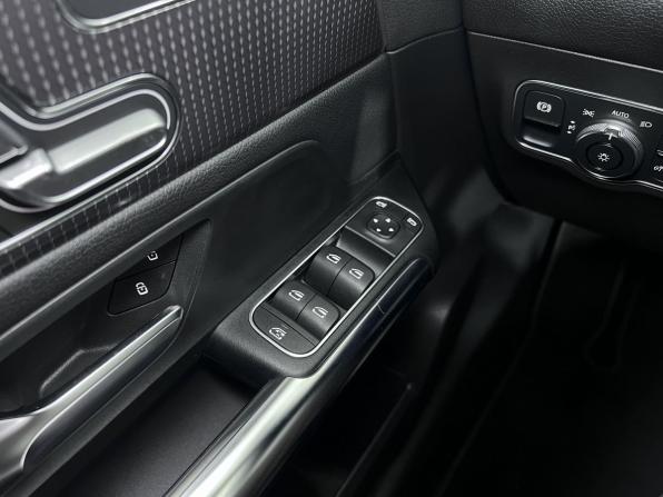 Mercedes-Benz GLA II (H247) с пробегом 2020 года, цена 3 199 000 рублей, 60000 км, внедорожник, Автокод Объявления