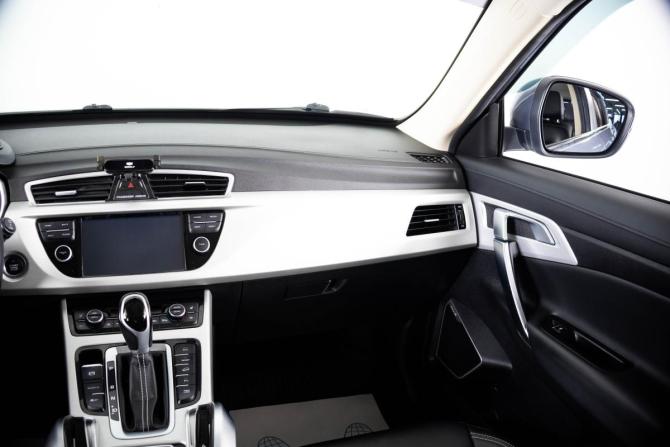 Geely Atlas I с пробегом 2021 года, цена 1 539 000 рублей, 180000 км, внедорожник, Автокод Объявления