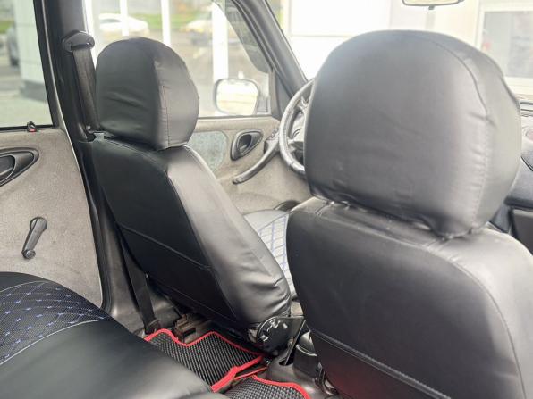 Chevrolet Niva I с пробегом 2005 года, цена 260 000 рублей, 68043 км, внедорожник, Автокод Объявления
