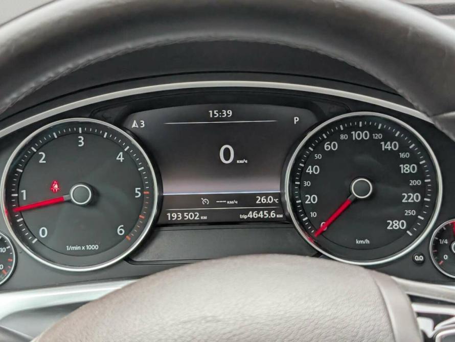 Volkswagen Touareg II Рестайлинг Москва  - изображение 14
