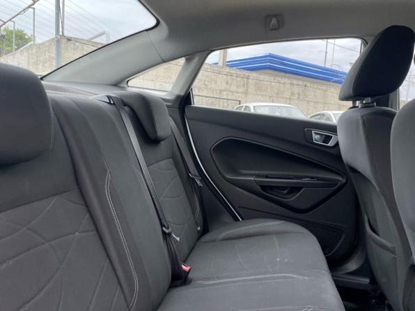 Ford Fiesta Mk6 Рестайлинг с пробегом 2015 года, цена 825 000 рублей, 137400 км, седан, Автокод Объявления