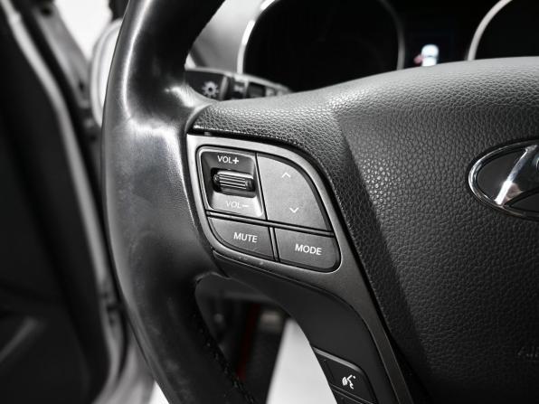 Hyundai Santa Fe III Рестайлинг с пробегом 2015 года, цена 2 295 000 рублей, 143985 км, внедорожник, Автокод Объявления