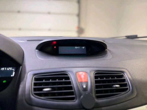 Renault Fluence I с пробегом 2010 года, цена 415 000 рублей, 197125 км, седан, Автокод Объявления