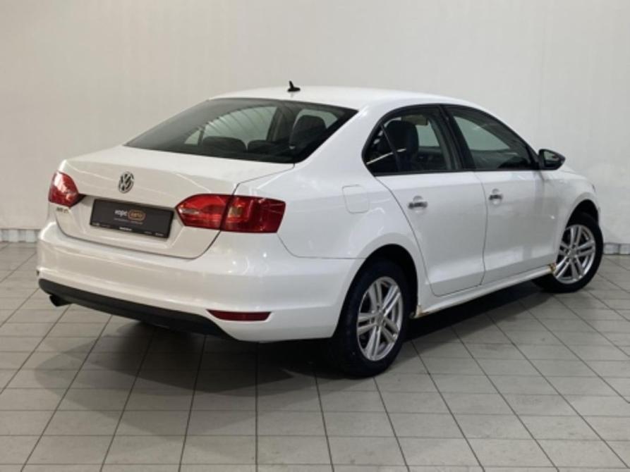 Volkswagen Jetta VI Курск  - изображение 3