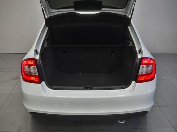 Skoda Rapid I с пробегом 2014 года, цена 790 000 рублей, 205000 км, лифтбек, Автокод Объявления