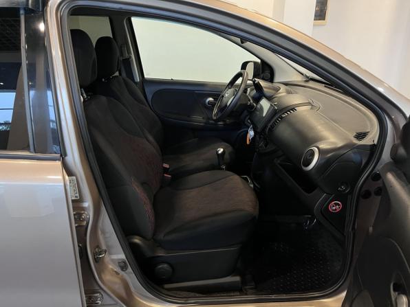 Nissan Note I Рестайлинг с пробегом 2011 года, цена 530 000 рублей, 261223 км, хэтчбек, Автокод Объявления