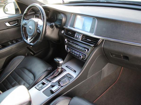 Kia Optima IV с пробегом 2018 года, цена 1 259 000 рублей, 273522 км, седан, Автокод Объявления