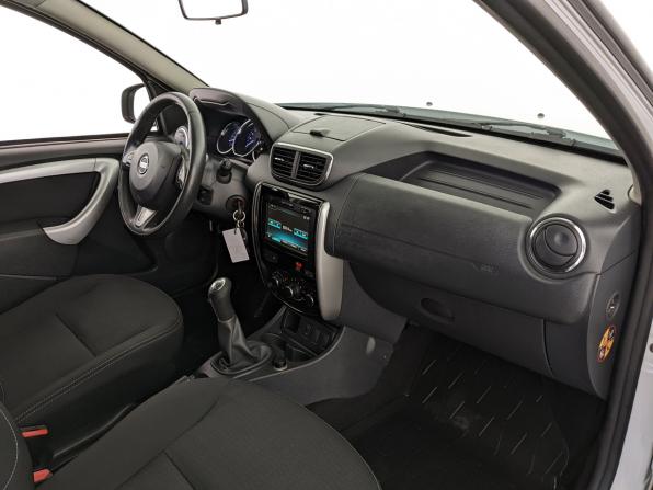 Nissan Terrano III (D10) с пробегом 2021 года, цена 1 300 000 рублей, 120823 км, внедорожник, Автокод Объявления