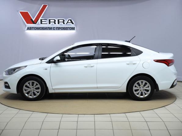 Hyundai Solaris II с пробегом 2017 года, цена 1 230 000 рублей, 141700 км, седан, Автокод Объявления