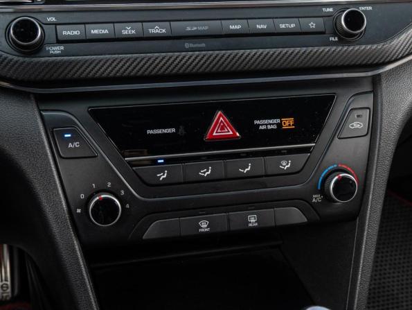 Hyundai Avante VI с пробегом 2018 года, цена 1 575 000 рублей, 113483 км, седан, Автокод Объявления