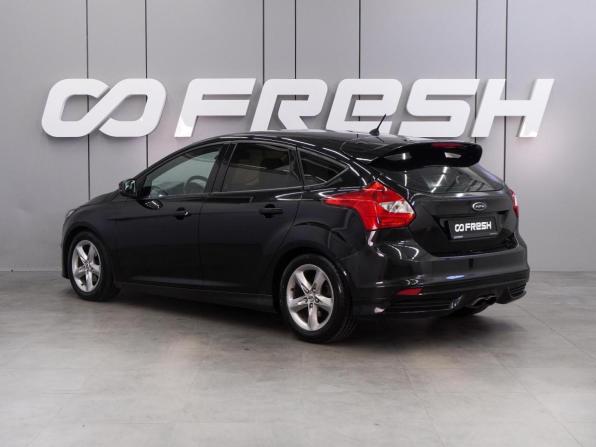 Ford Focus III с пробегом 2013 года, цена 933 000 рублей, 182664 км, хэтчбек, Автокод Объявления