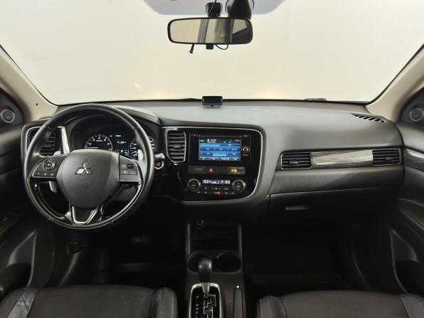 Mitsubishi Outlander III Рестайлинг 2 с пробегом 2015 года, цена 1 530 000 рублей, 149093 км, внедорожник, Автокод Объявления