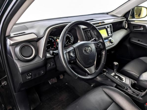 Toyota RAV4 IV (XA40) с пробегом 2015 года, цена 2 095 000 рублей, 199307 км, внедорожник, Автокод Объявления