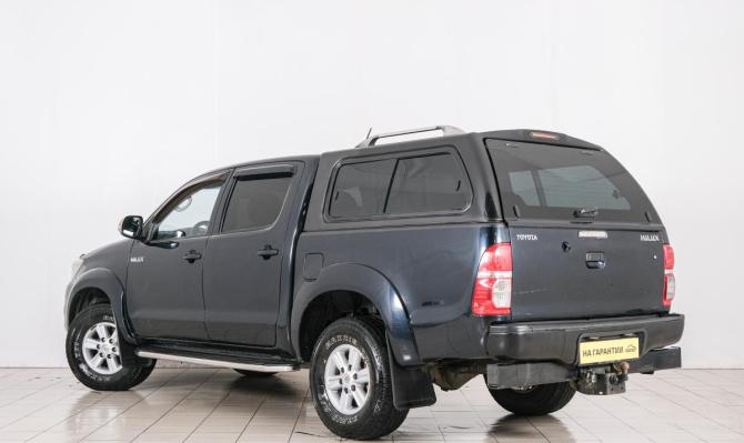 Toyota Hilux VII Рестайлинг с пробегом 2013 года, цена 2 309 000 рублей, 231000 км, offers.body_type.unknown, Автокод Объявления