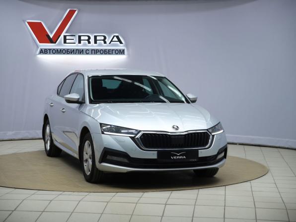 Skoda Octavia IV (A8) с пробегом 2020 года, цена 2 290 000 рублей, 119399 км, лифтбек, Автокод Объявления