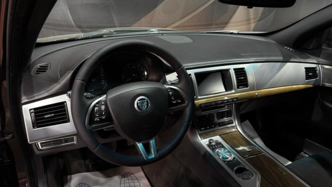 Jaguar XF I Рестайлинг с пробегом 2013 года, цена 1 370 000 рублей, 214520 км, седан, Автокод Объявления