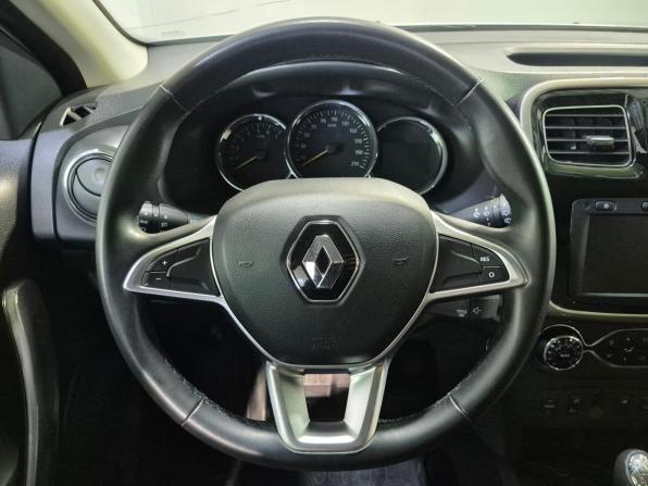Renault Sandero II Рестайлинг с пробегом 2020 года, цена 1 125 000 рублей, 73000 км, хэтчбек, Автокод Объявления