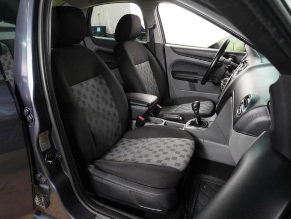 Ford Focus II Рестайлинг с пробегом 2008 года, цена 629 000 рублей, 217260 км, седан, Автокод Объявления