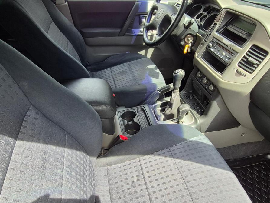 Mitsubishi Pajero III Рестайлинг Воронеж  - изображение 17