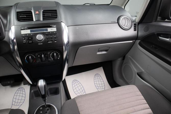 Suzuki SX4 I (Classic) Рестайлинг с пробегом 2013 года, цена 899 000 рублей, 153861 км, хэтчбек, Автокод Объявления