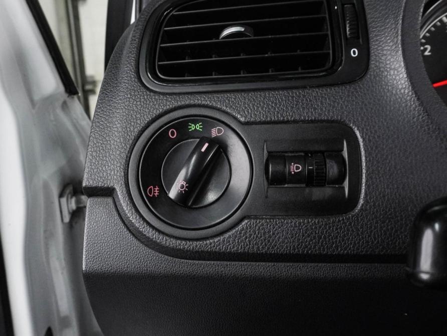 Volkswagen Polo V Рестайлинг Воронеж  - изображение 12