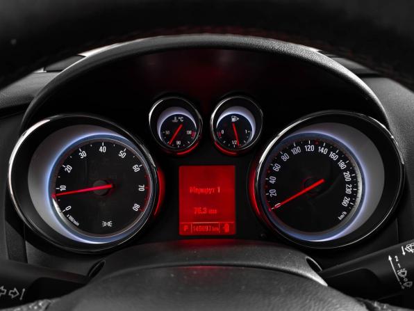 Opel Astra J Рестайлинг с пробегом 2014 года, цена 697 860 рублей, 149500 км, хэтчбек, Автокод Объявления