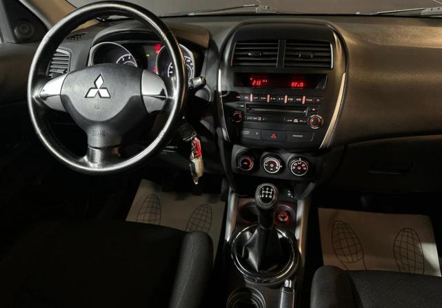 Mitsubishi ASX I с пробегом 2012 года, цена 940 000 рублей, 213765 км, внедорожник, Автокод Объявления