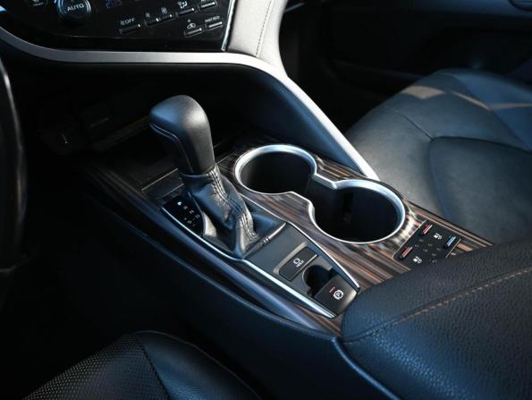 Toyota Camry VIII (XV70) с пробегом 2018 года, цена 2 489 000 рублей, 150897 км, седан, Автокод Объявления
