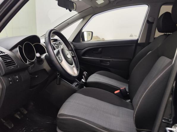 Kia Venga I с пробегом 2012 года, цена 740 000 рублей, 220612 км, компактвэн, Автокод Объявления