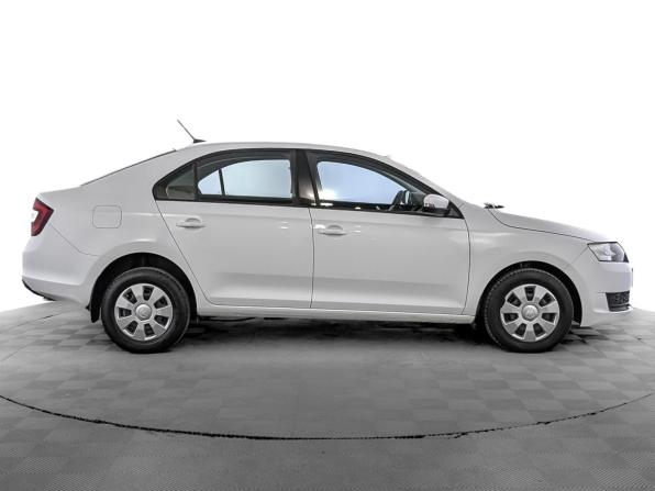 Skoda Rapid I Рестайлинг с пробегом 2019 года, цена 760 000 рублей, 205110 км, лифтбек, Автокод Объявления