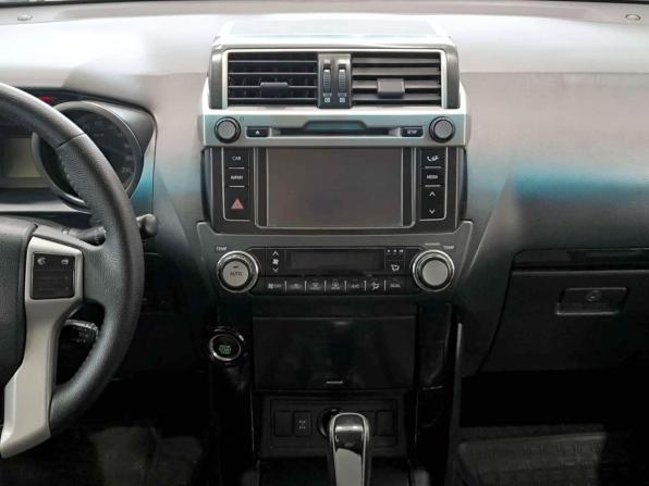 Toyota Land Cruiser Prado 150 Series Рестайлинг 1 с пробегом 2014 года, цена 2 850 000 рублей, 218884 км, внедорожник, Автокод Объявления
