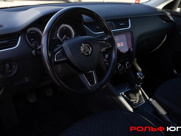 Skoda Octavia III (A7) Рестайлинг с пробегом 2017 года, цена 1 498 000 рублей, 125851 км, лифтбек, Автокод Объявления