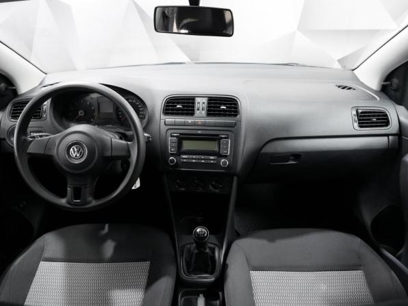 Volkswagen Polo V с пробегом 2014 года, цена 844 000 рублей, 62000 км, седан, Автокод Объявления