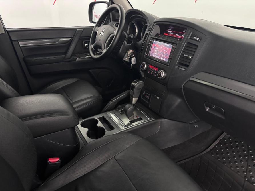 Mitsubishi Pajero IV Рестайлинг 1 Псков  - изображение 12