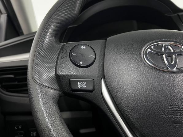 Toyota Corolla XI (E160 E170 E180) с пробегом 2015 года, цена 1 290 000 рублей, 218300 км, седан, Автокод Объявления