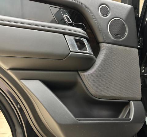 Land Rover Range Rover IV Рестайлинг с пробегом 2019 года, цена 4 745 000 рублей, 205295 км, внедорожник, Автокод Объявления