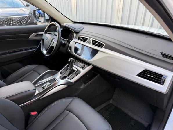 Geely Atlas I с пробегом 2021 года, цена 1 649 000 рублей, 115327 км, внедорожник, Автокод Объявления