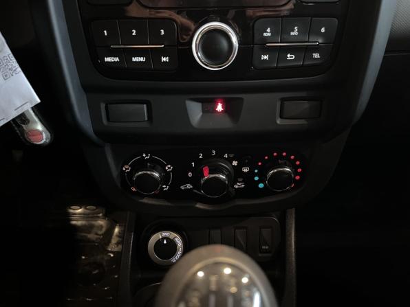 Renault Duster I Рестайлинг с пробегом 2018 года, цена 1 375 000 рублей, 124830 км, внедорожник, Автокод Объявления