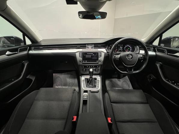 Volkswagen Passat B8 с пробегом 2015 года, цена 1 370 000 рублей, 166031 км, седан, Автокод Объявления